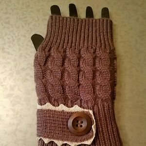 *NEW* Mittens- Fingerless Gloves